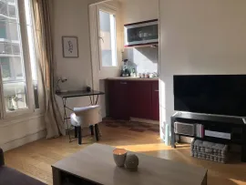 Location Beau studio meublé 24m² à Paris 16