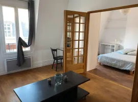 Appartement meublé T2 38M2 Porte de Champerret Paris 17e