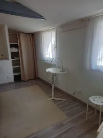 Location Maisonnette rénovée très bien isolée calme assuré