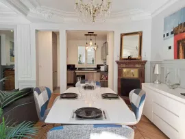 Location RUE TAYLOR - 3-4 pieces avec 2 chambres