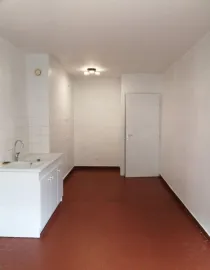 Location Grand T2 à Courbevoie