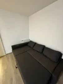 Location Beau studio meublé 32m² quartier Charles Floquet