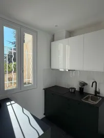 Location T2 meublé refait à neuf – très lumineux