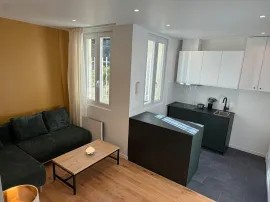 T2 meublé refait à neuf – très lumineux Clichy