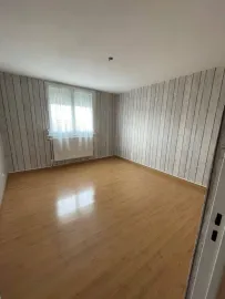 Location T4 transversant de 101 m2