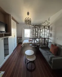 Location Beau studio meublé 24m² lumineux, rénové et équipé