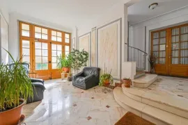Beau studio meublé 24m² lumineux, rénové et équipé Paris 10e