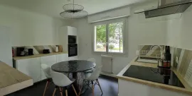 Location Colocation spacieuse grande cuisine et salon