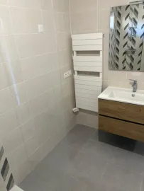 Location Appartement refait a neuf