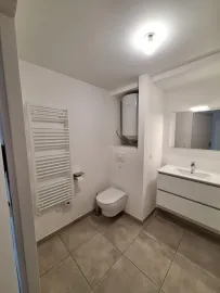 Location Studio neuf meublé à louer (à Vulbens)