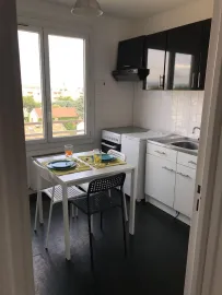 Location T1 33m2 avec tres belle vue dégagée sur Lyon