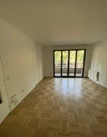 Location T2 résidence seniors Les Hesperides 47m² LYON 07