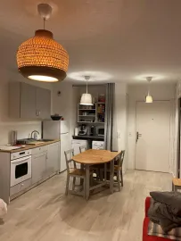 Location T2 contemporain à 12 mn de la Défense par tram