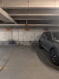 Place de parking 13 m² Paris 20e