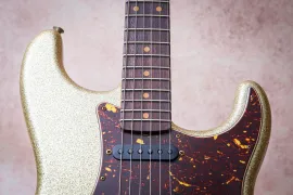 GUITARE FENDER'62 réédition Stratocaster  Cambrai