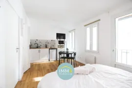 Location Studio - Rénové - Meublé - 13001 Marseille