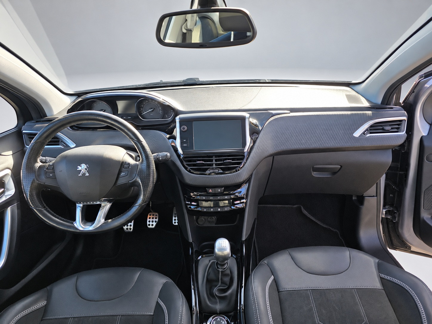 Voiture PEUGEOT 2008 - 1.6 Blue-HDi 120 CV CROSSWAY - 6 CV