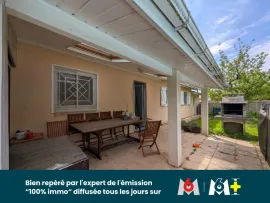 Vente Maison de plain-pied - 6 pièces - garage et piscine